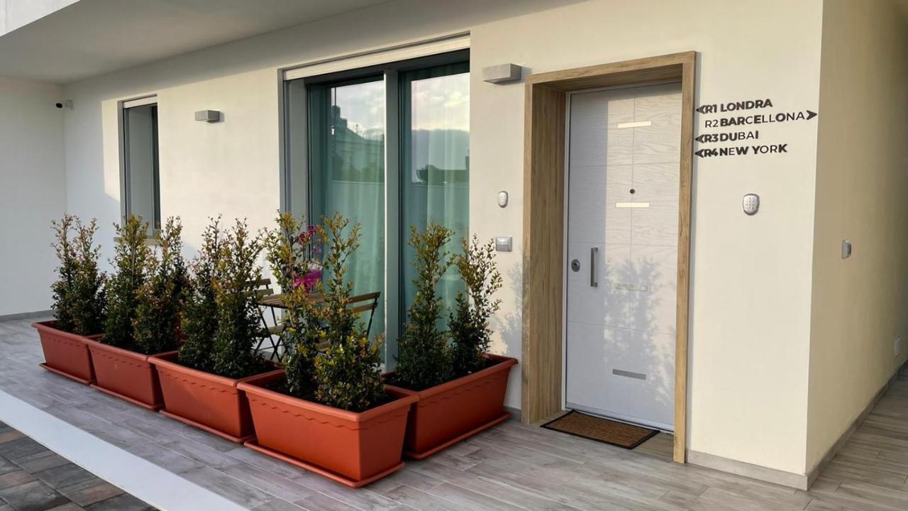 Bari Airport Rooms Exterior foto